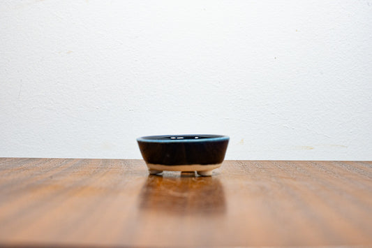 Dark Blue Opal - White Stoneware Round MAME Bonsai Pot 5.5cm