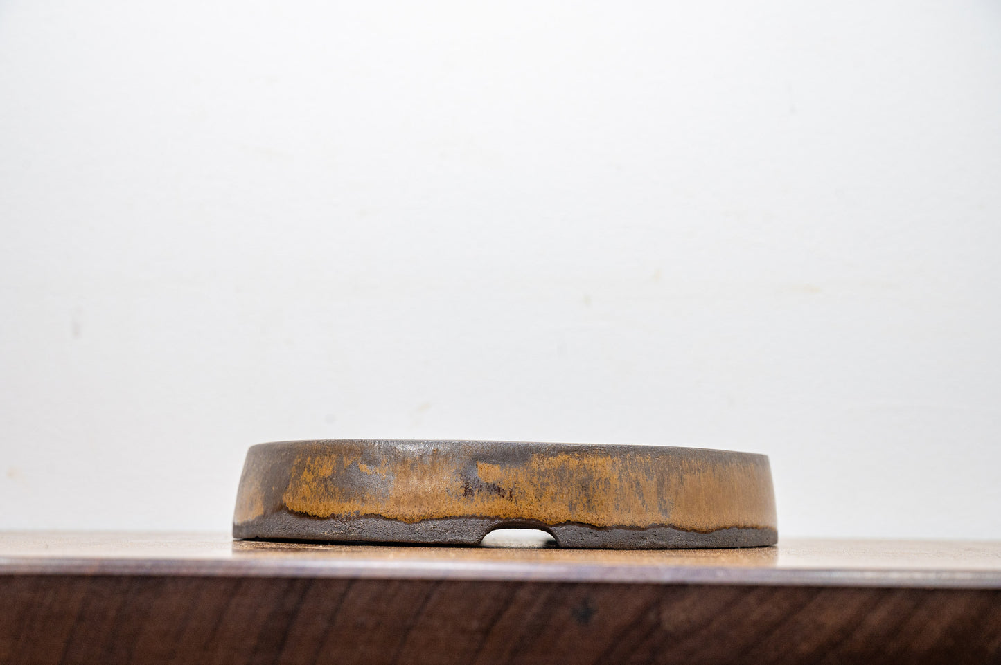 Venus Brown - Black Clay - Round Ceramic Bonsai Dish 18cm