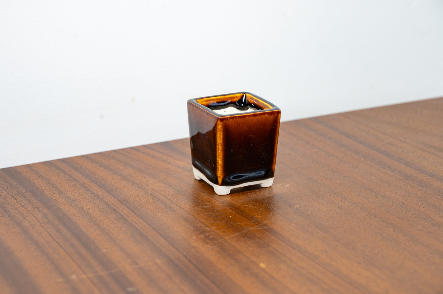 Dark Brown - White Stoneware Bonsai Cube Pot 5cm