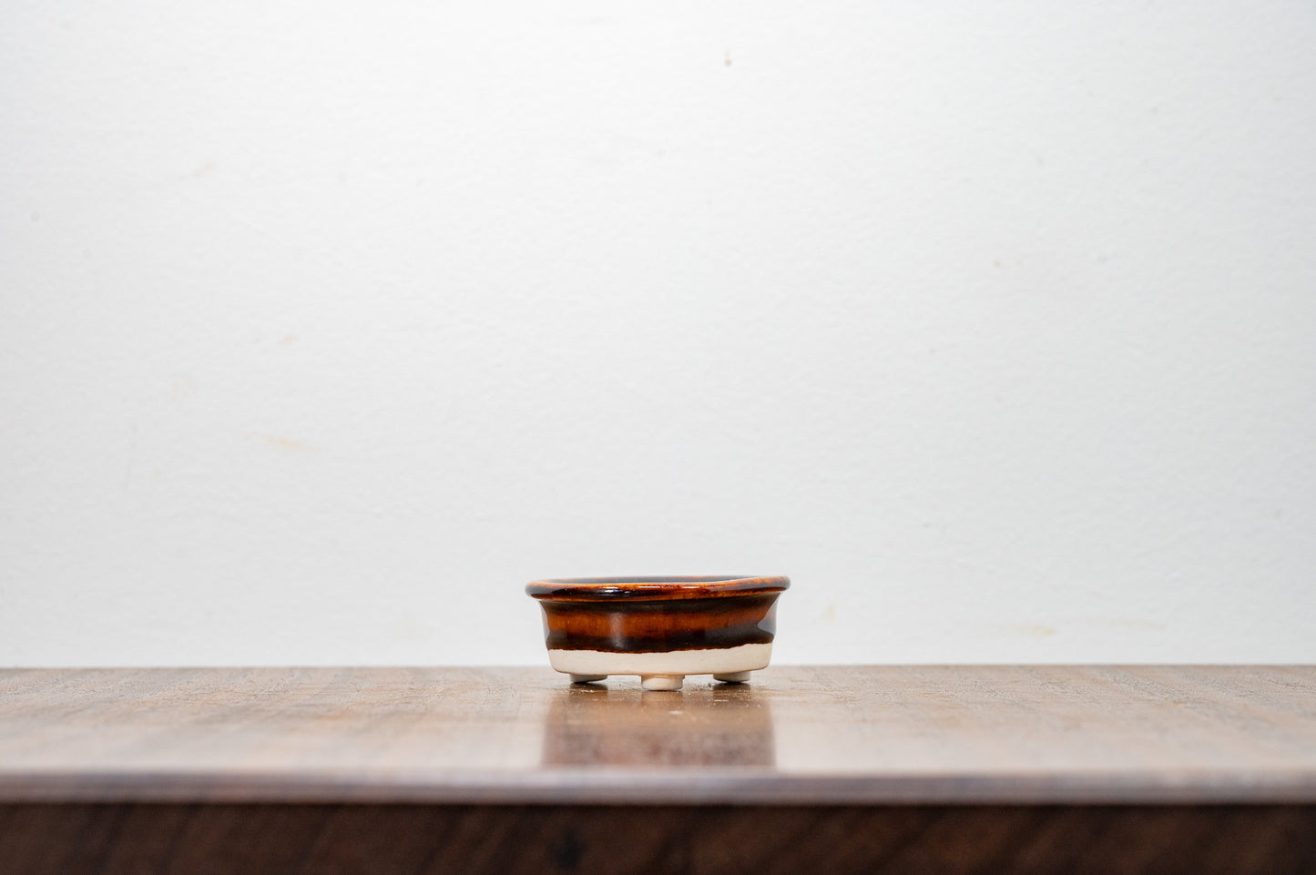 Dark Brown - White Stoneware Round MAME Bonsai Pot 6.5cm