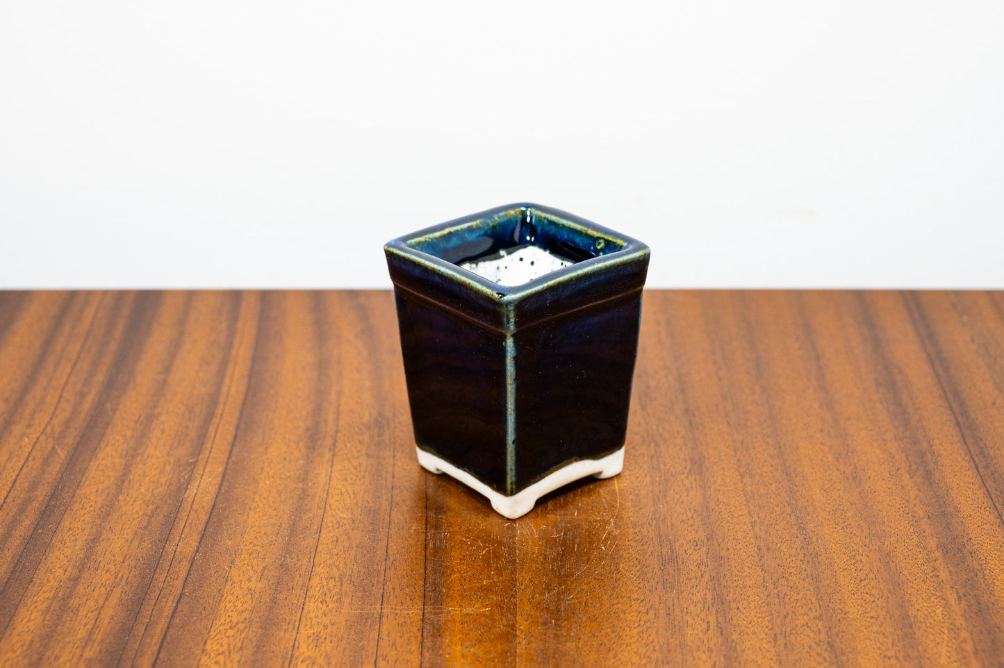 Dark Blue Opal White Stoneware Cascade Bonsai Pot 5cm