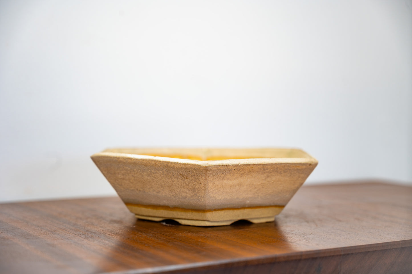 Oatmeal DEEP Hexagon Bonsai Dish 20cm