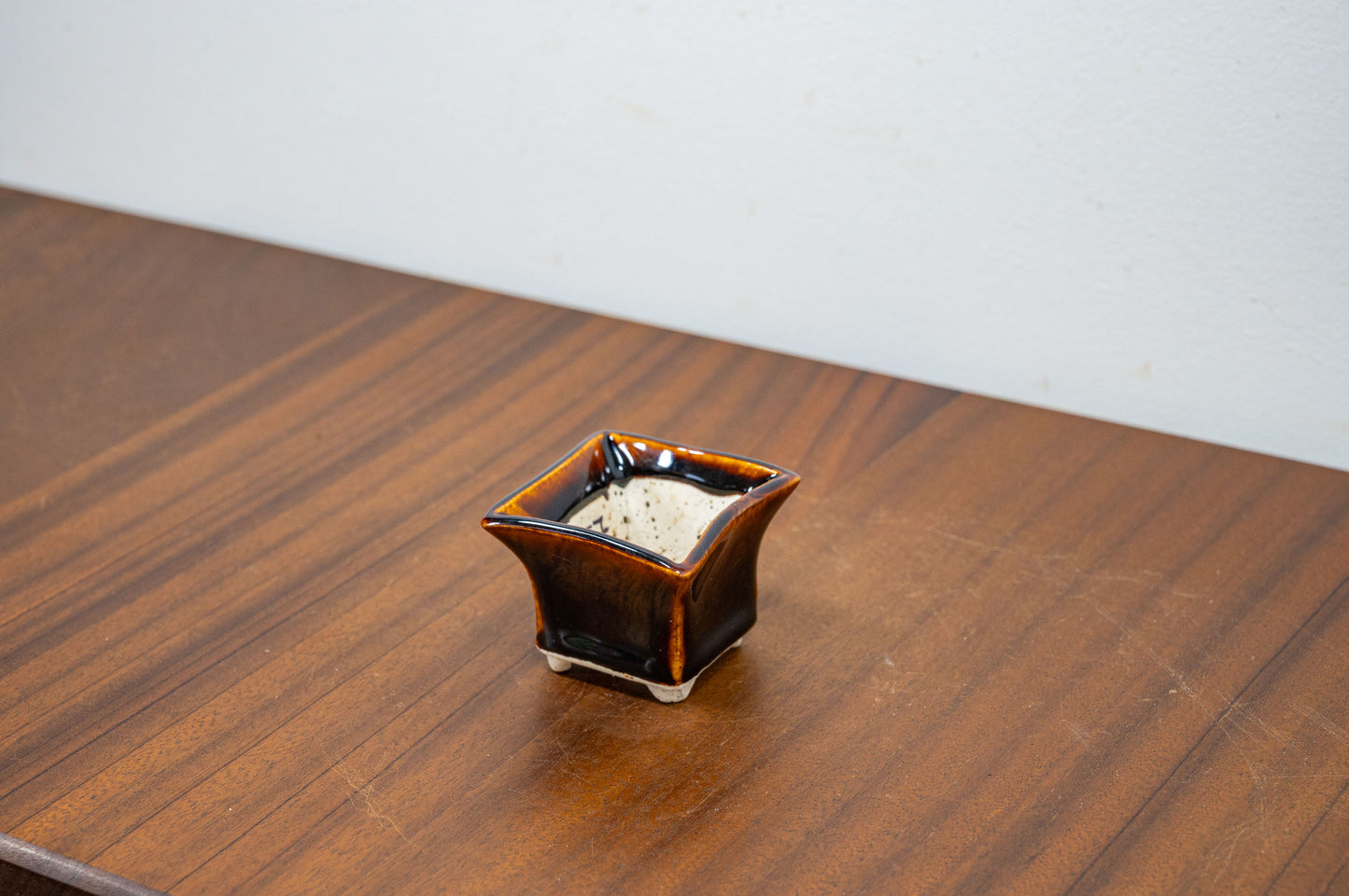 Dark Brown - White Stoneware Bonsai Cube Pot 5cm